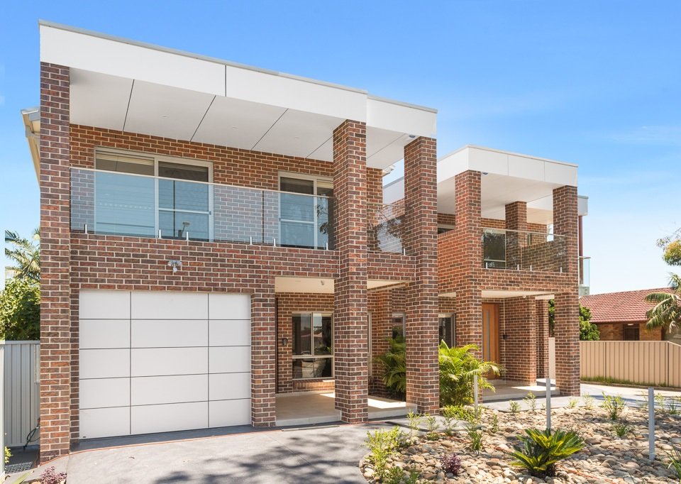 281b The River Road REVESBY 2