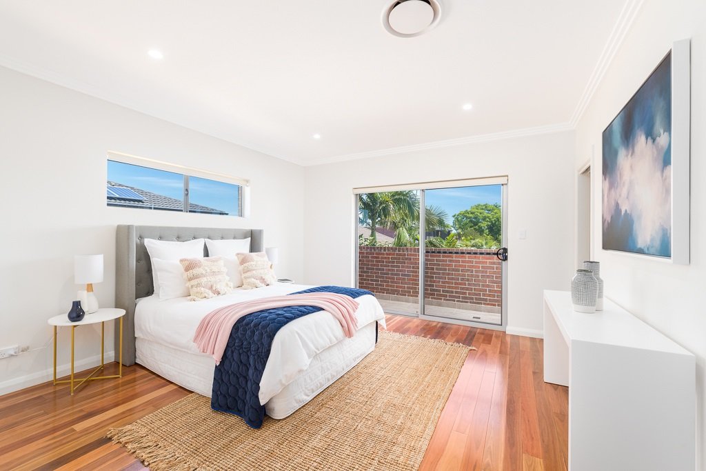 281b The River Road REVESBY 7
