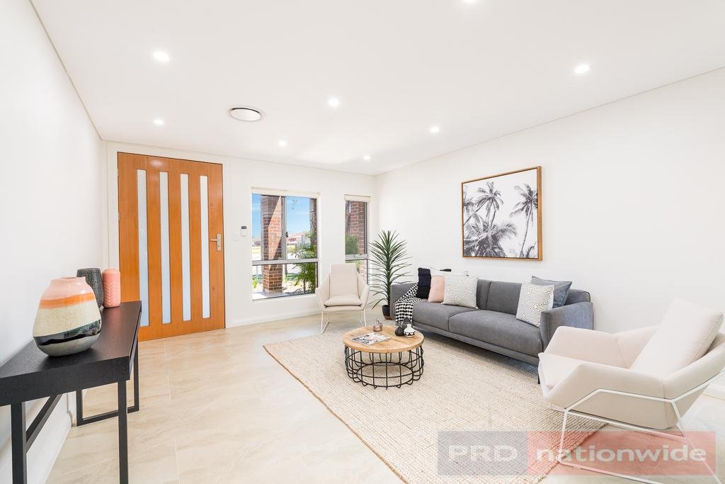 281c The River Road REVESBY 2