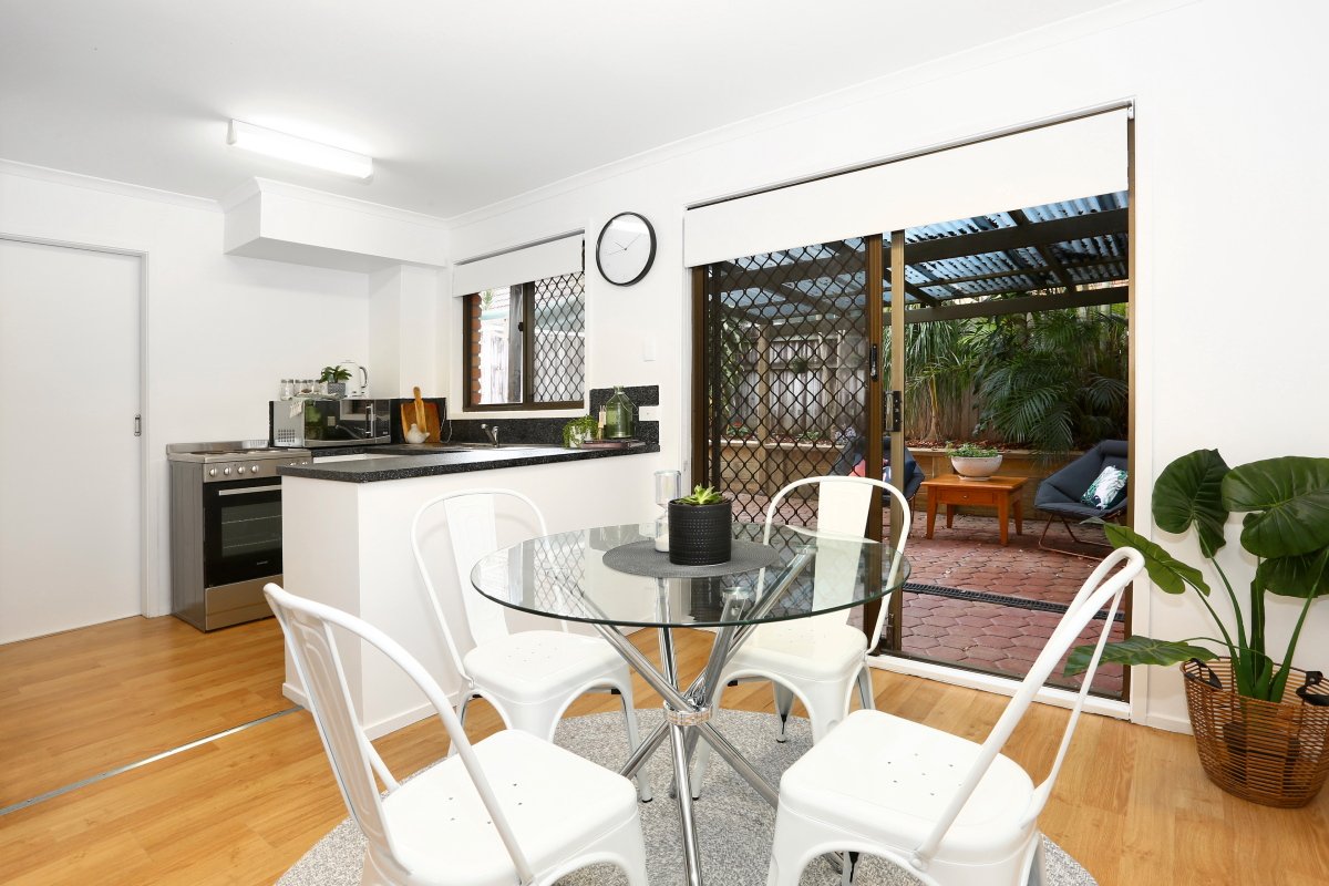 2/82 Nerang Connection Road NERANG 5