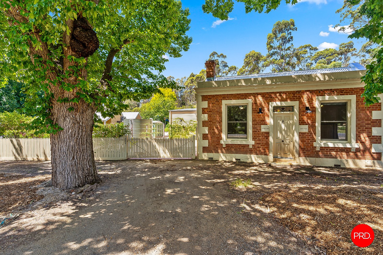 282 Pyrenees Highway CHEWTON 1