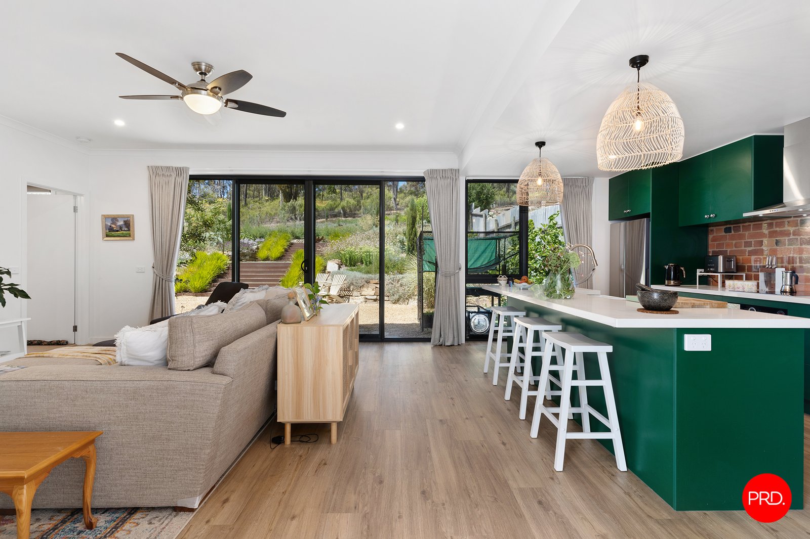 282 Pyrenees Highway CHEWTON 9