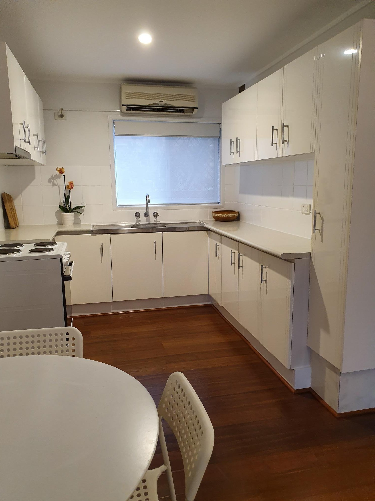 2/82 Sarawak Avenue PALM BEACH 6