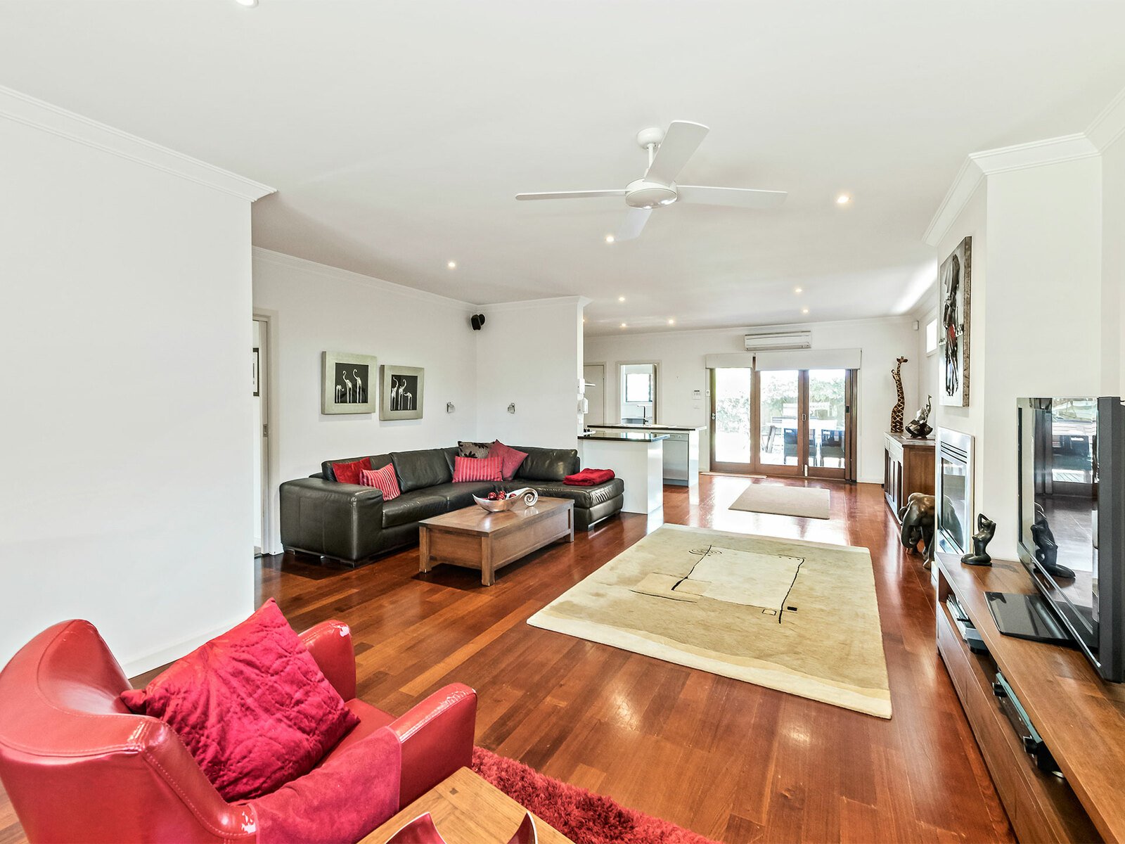 Gallery: 282 South Road