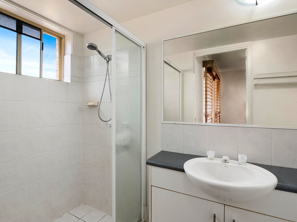 28/22 Binya Ave  TWEED HEADS 5