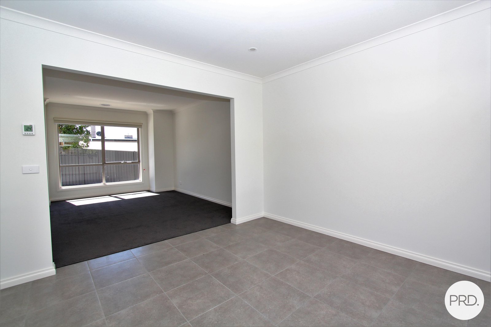 2/822 Geelong Road CANADIAN 5