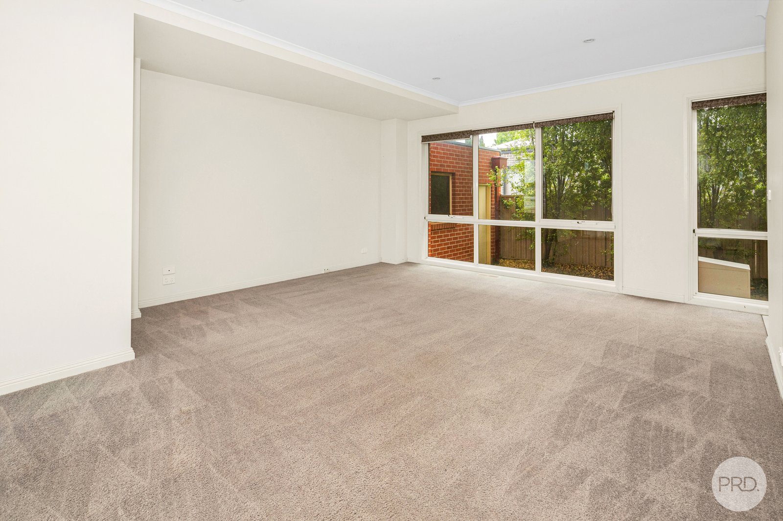 2/823 Barkly Street GOLDEN POINT 5