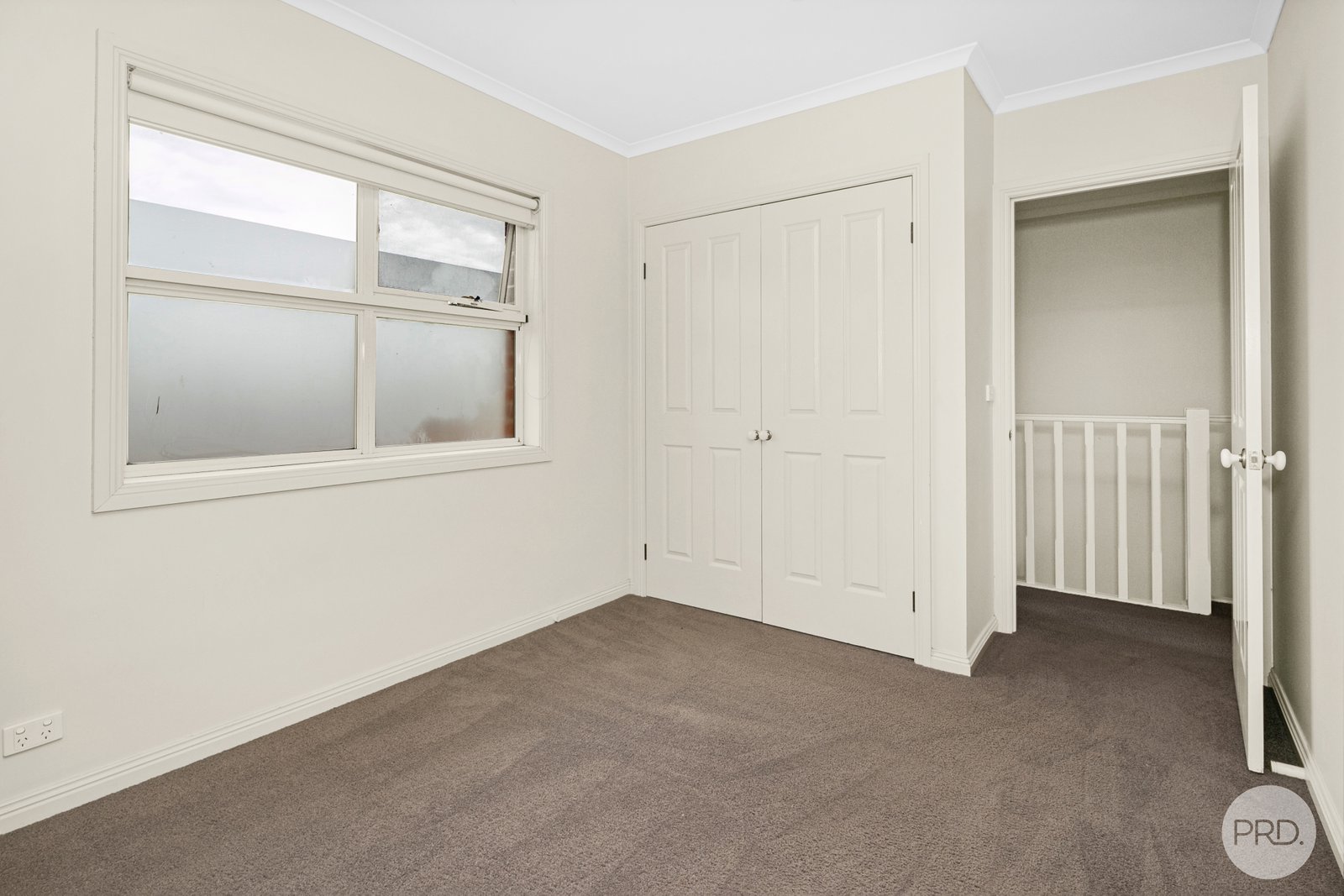 2/823 Barkly Street GOLDEN POINT 9