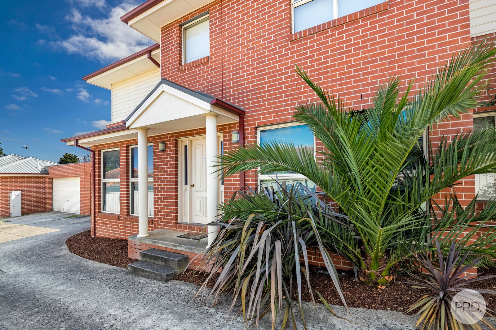 2/823 Barkly Street MOUNT PLEASANT 1