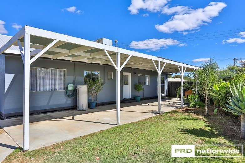 2823 Fourteenth Street IRYMPLE 8