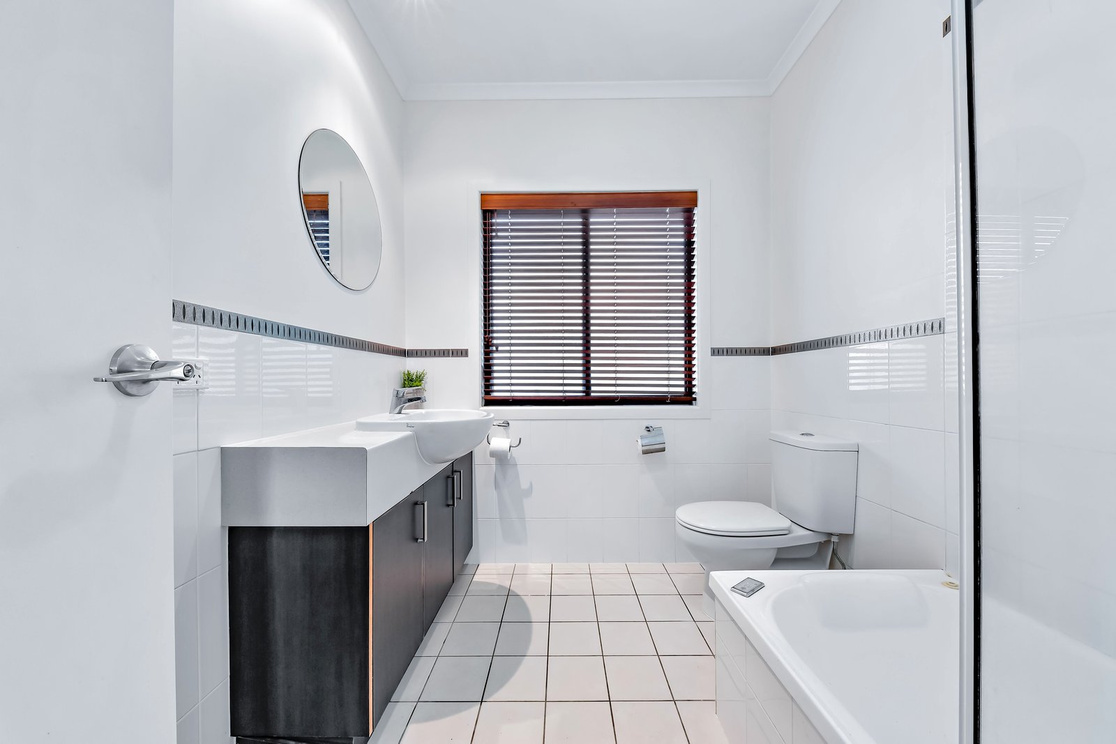 28/25 Abell Road CANNONVALE 7