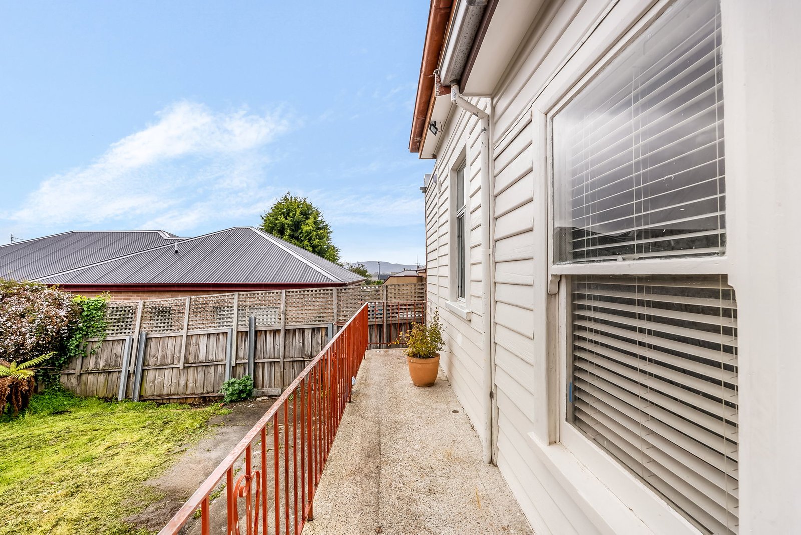 2/83 Arthur Street WEST HOBART 9