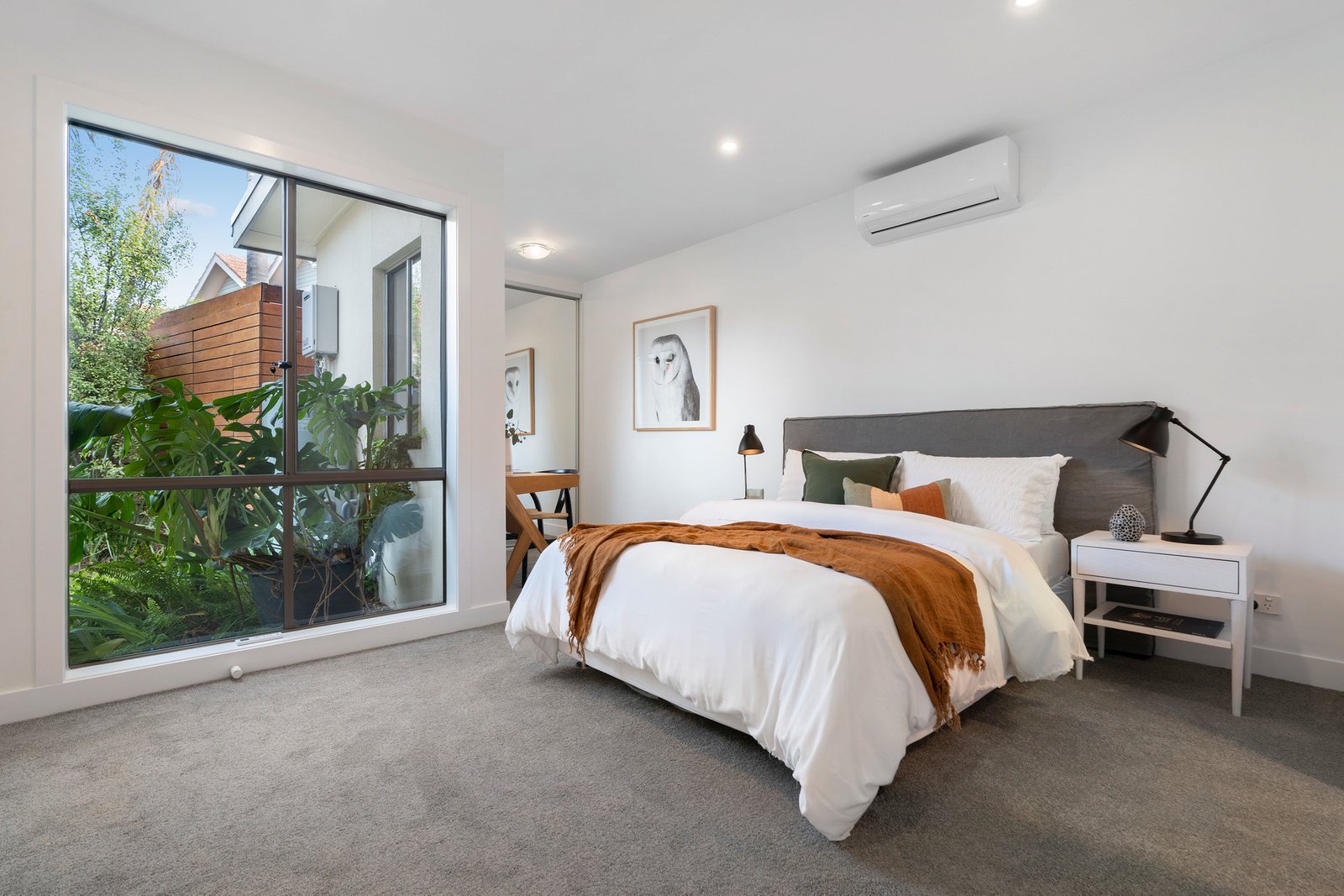 Real Estate and Property in 2/83 Bambra Road, Caulfield North, VIC