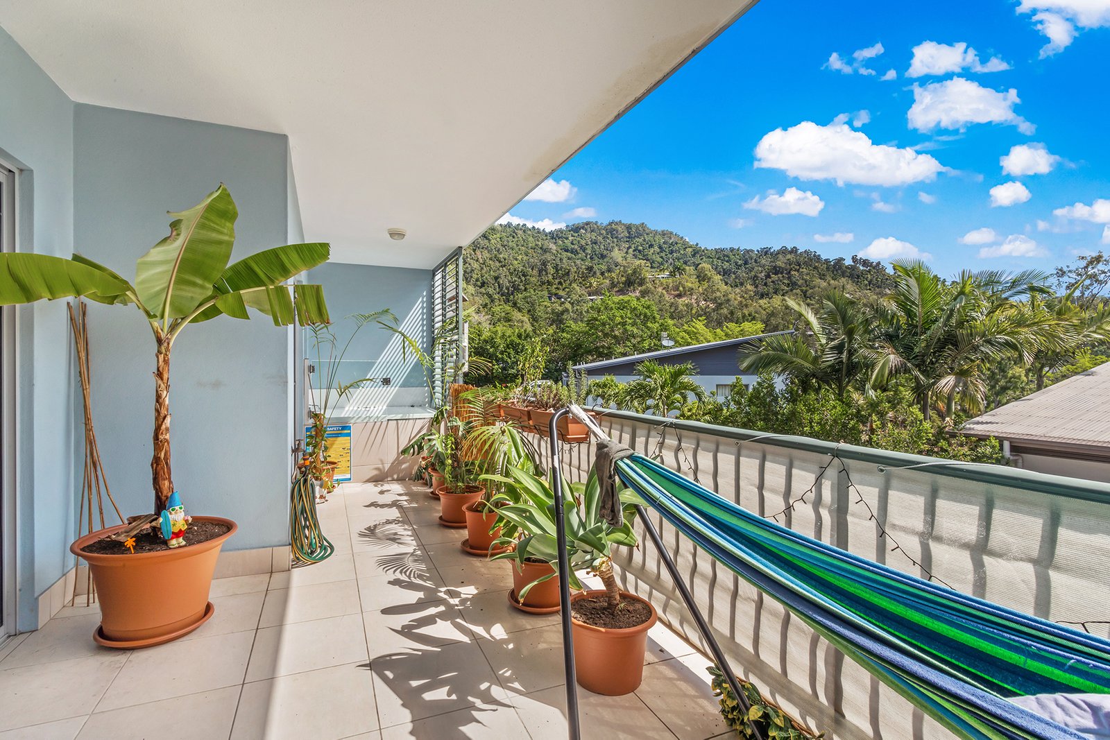 28/3 Deloraine Close CANNONVALE 2