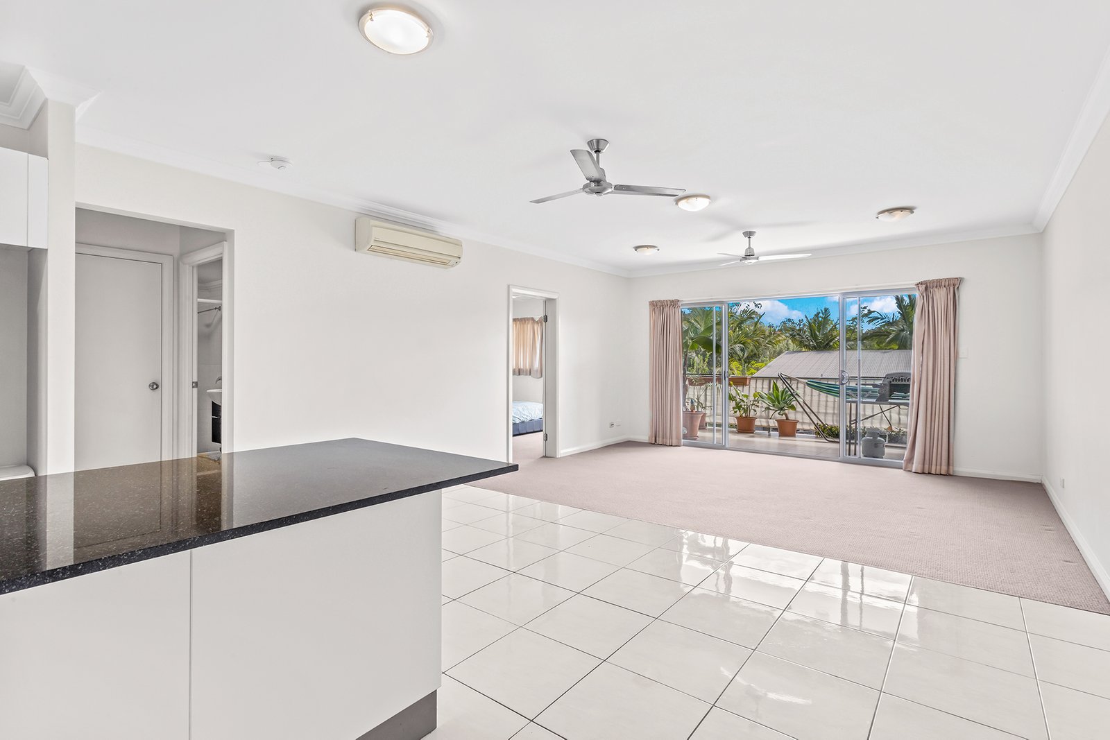 28/3 Deloraine Close CANNONVALE 4