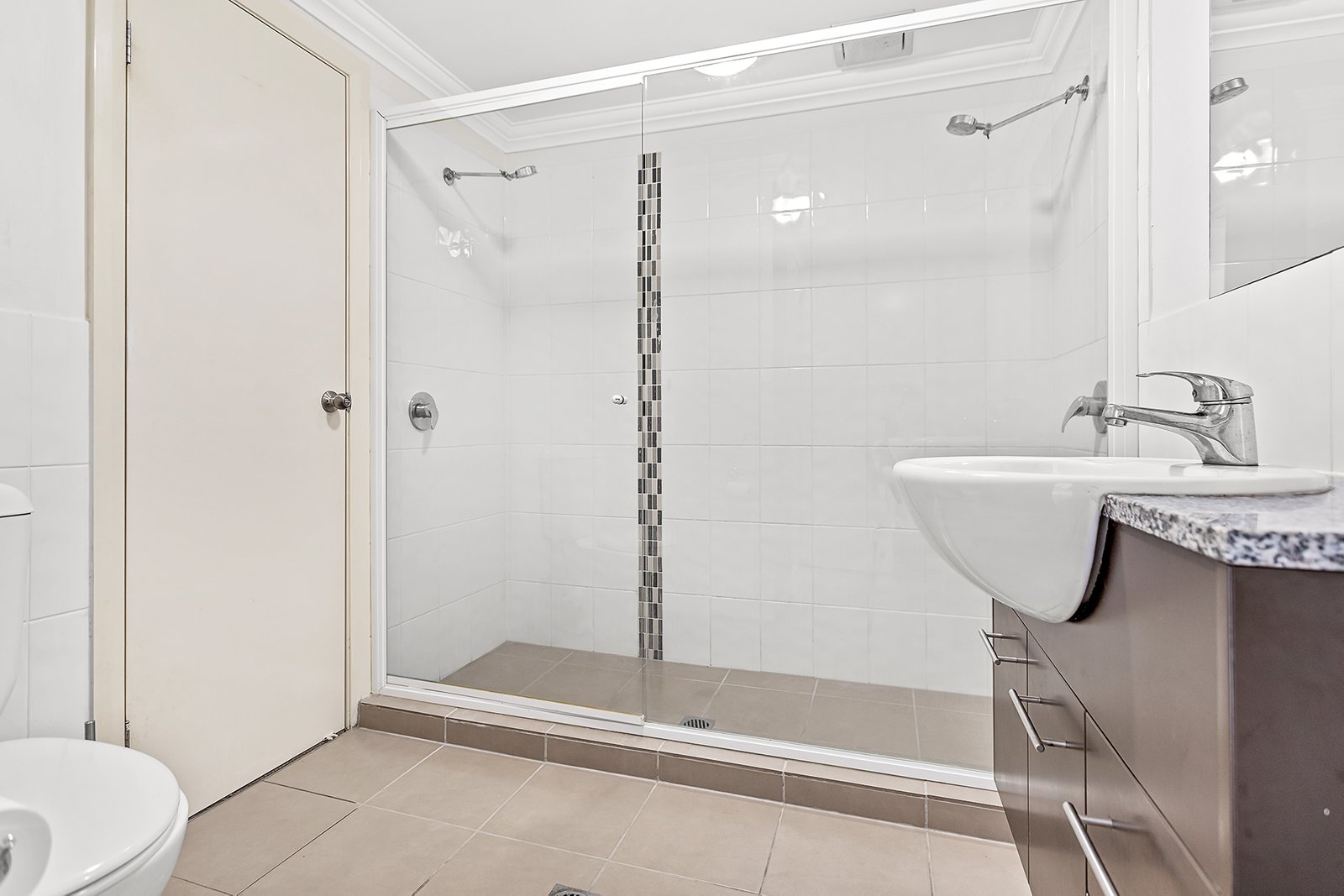 28/3 Deloraine Close CANNONVALE 12