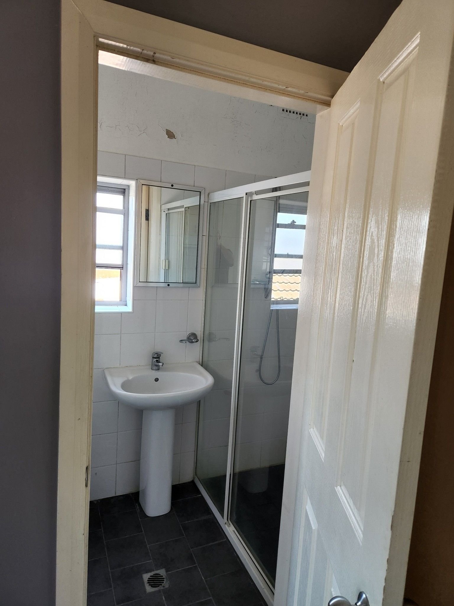 2/83 King Georges Road WILEY PARK 3