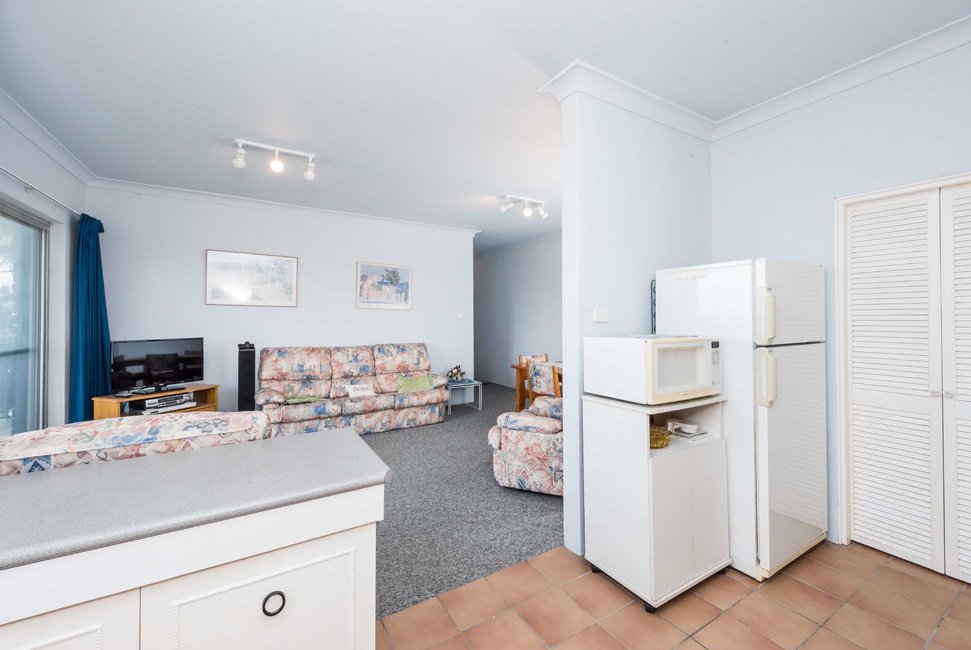 2/83 Ronald Avenue SHOAL BAY 8