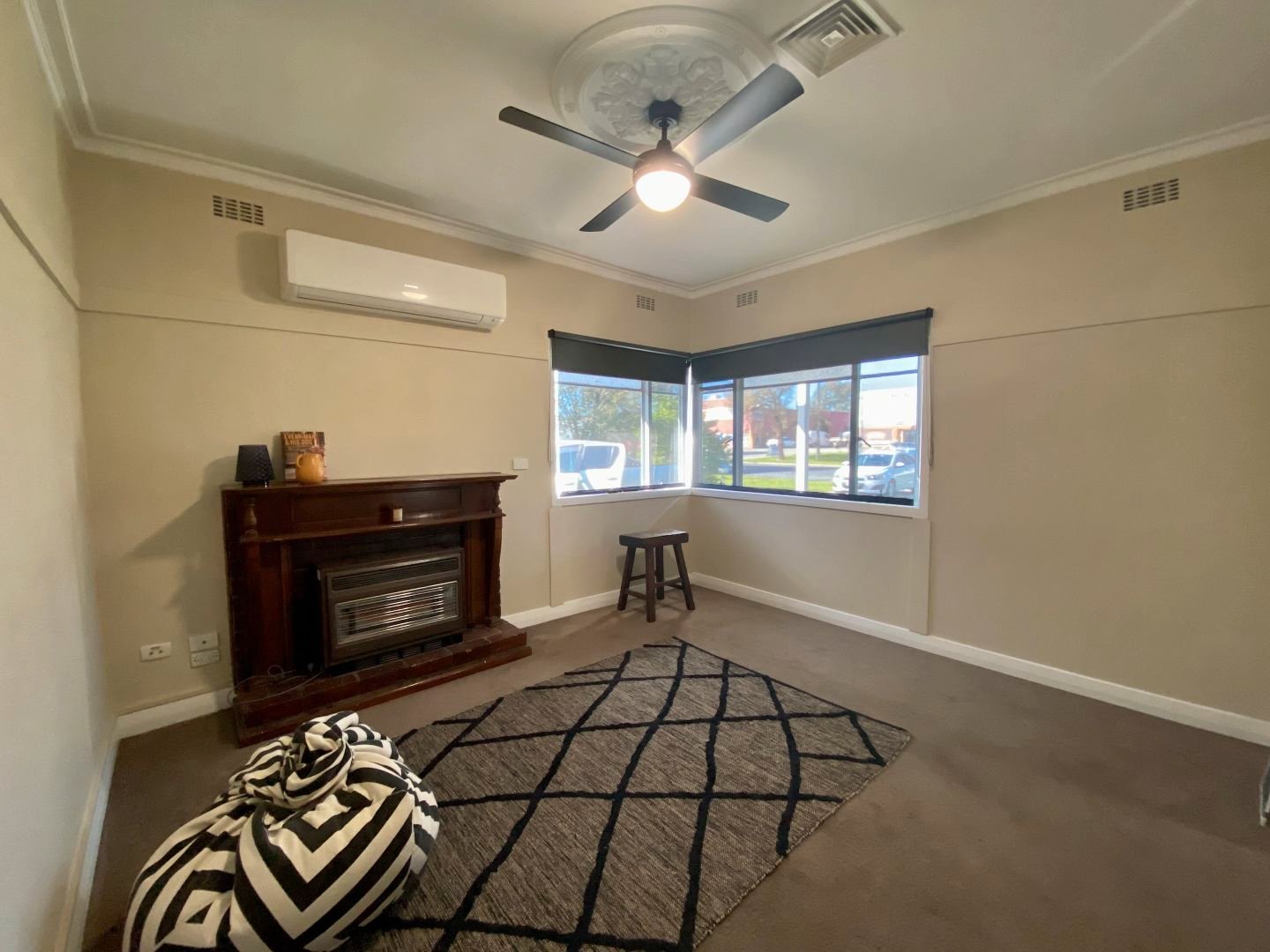 283 Townsend Street SOUTH ALBURY 2