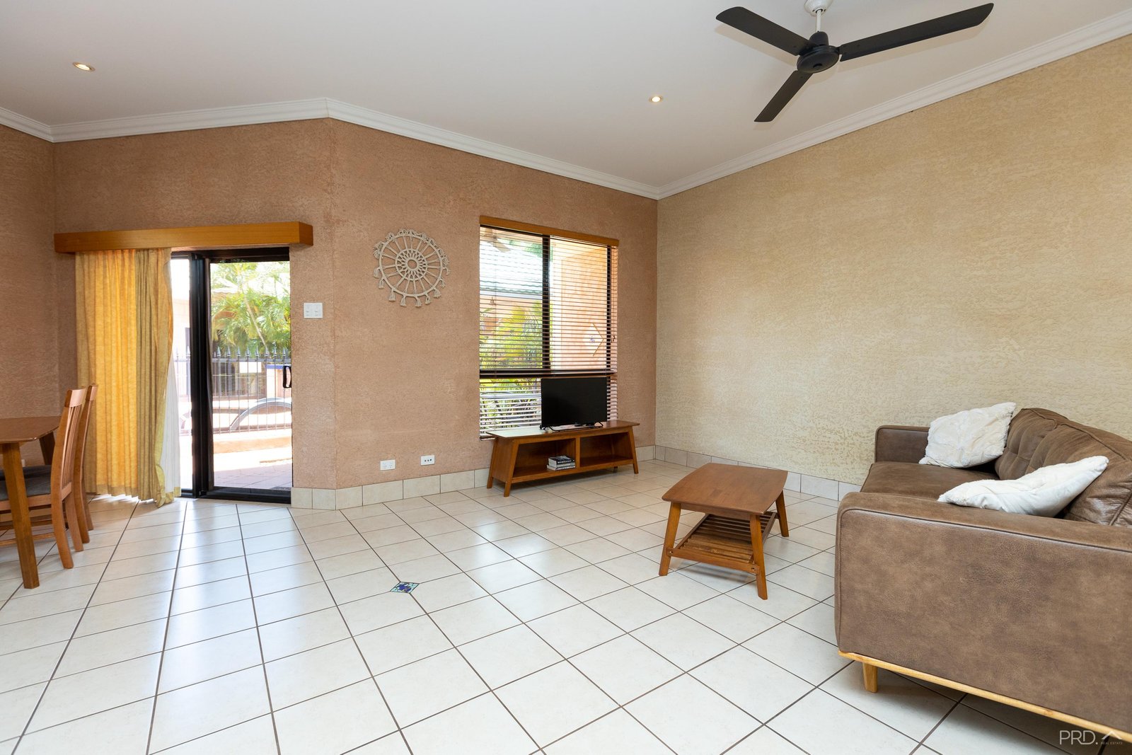 2/83 Walcott Street BROOME 10