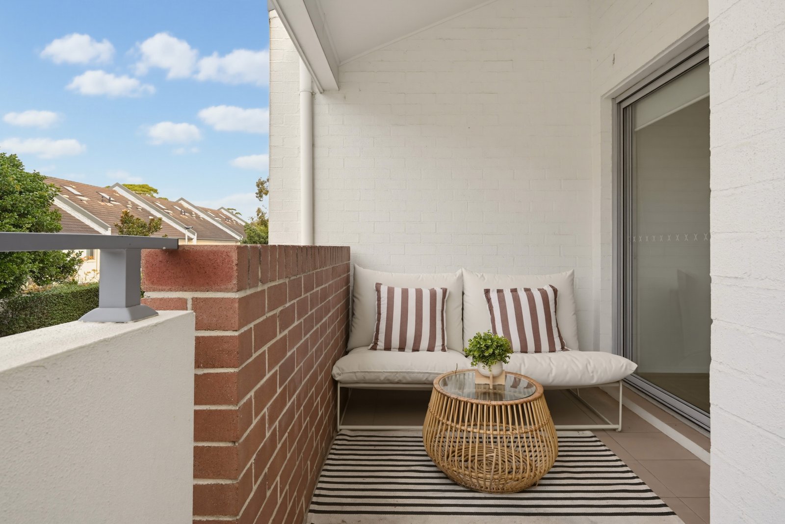 28/30 Stephen Road BOTANY 6