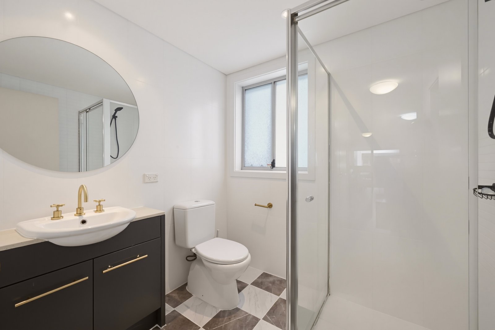 28/30 Stephen Road BOTANY 14