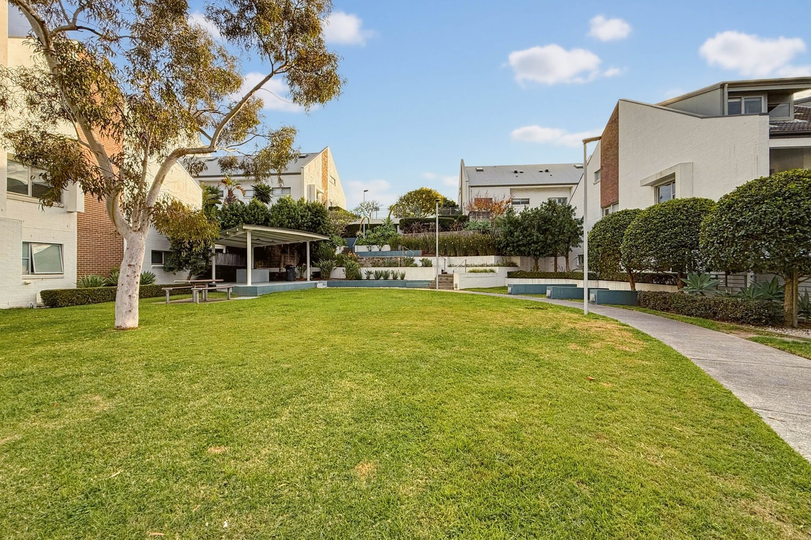 28/30 Stephen Road BOTANY 16