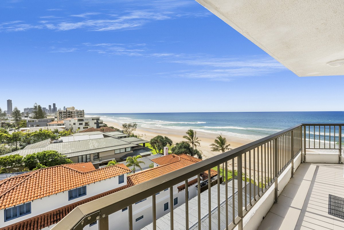 28/37 Albatross Avenue Mermaid Beach 1