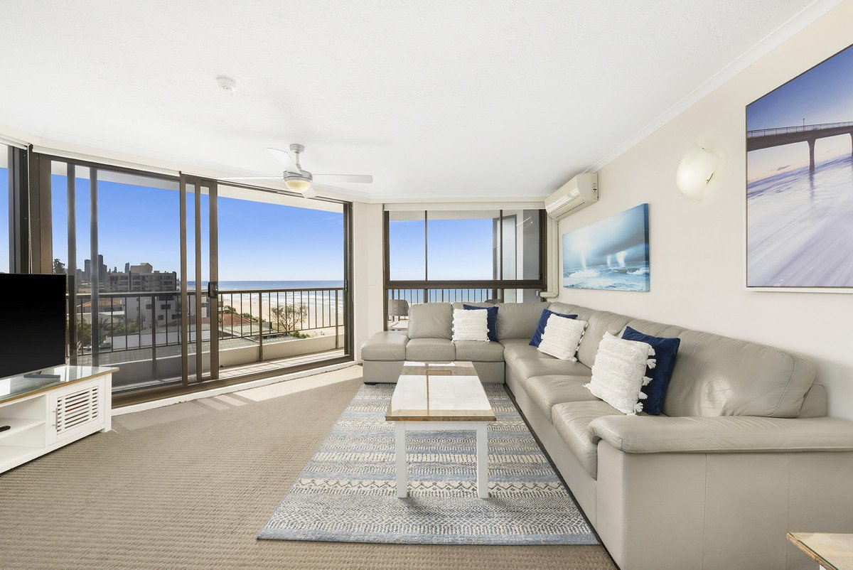 28/37 Albatross Avenue Mermaid Beach 4