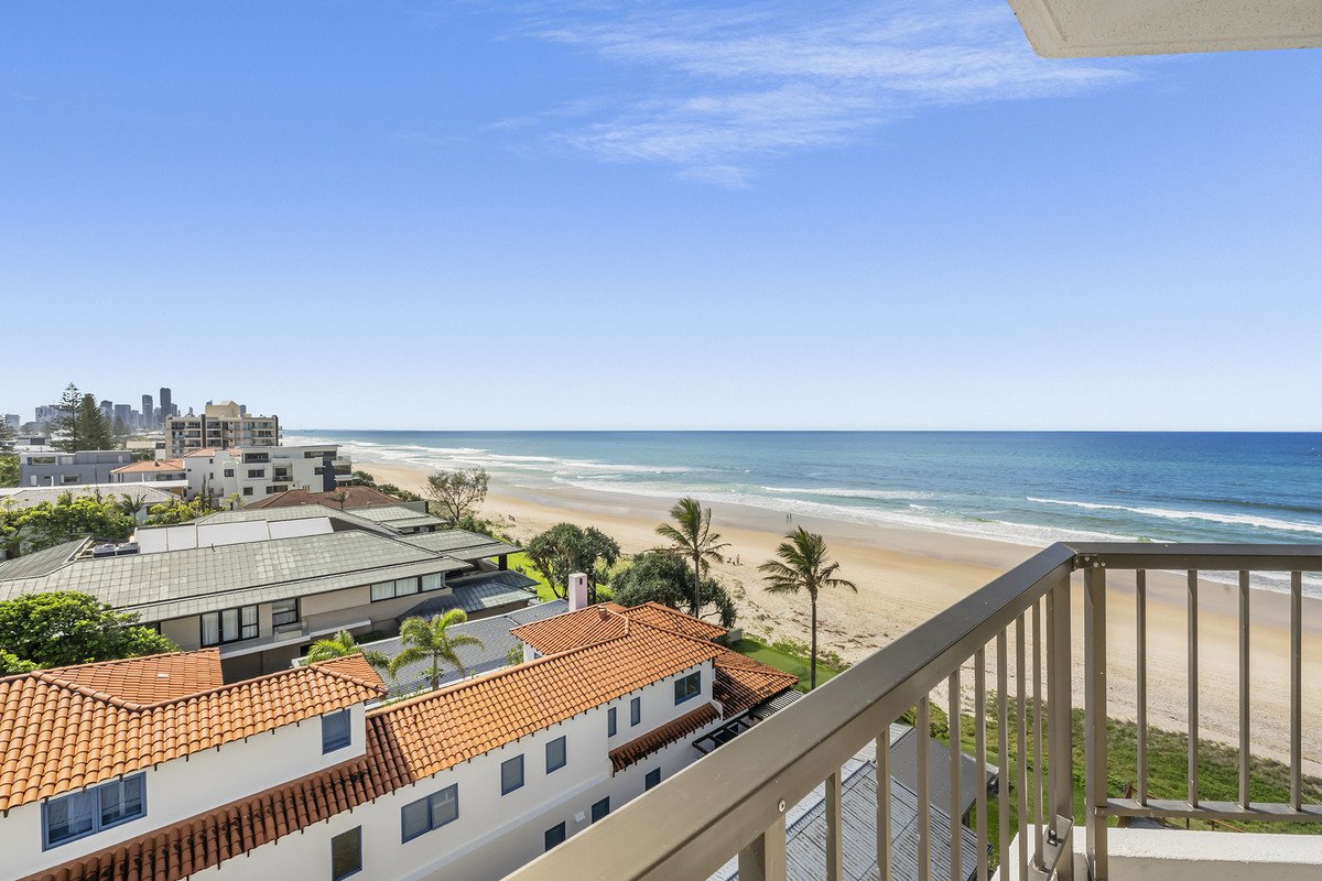 28/37 Albatross Avenue Mermaid Beach 5