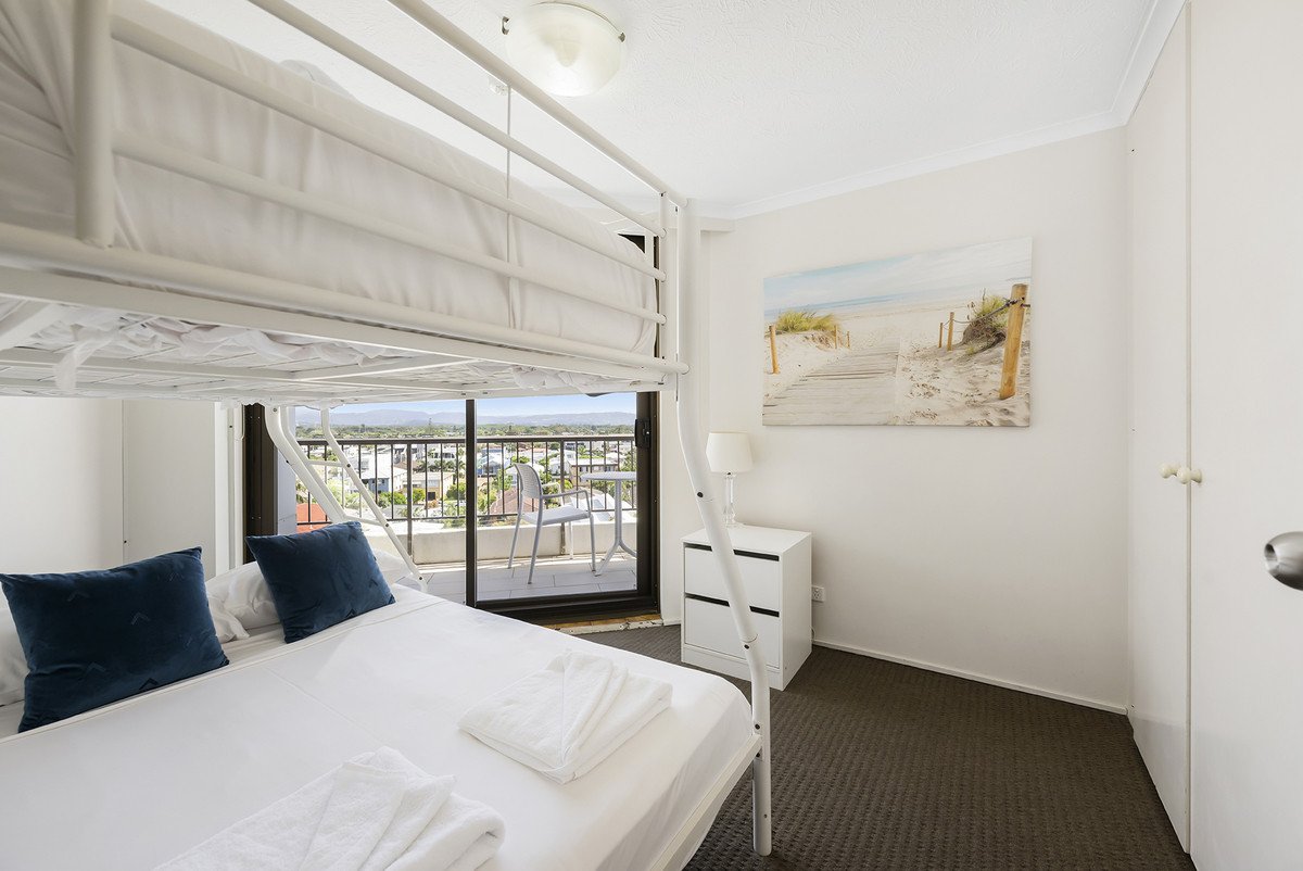 28/37 Albatross Avenue Mermaid Beach 16