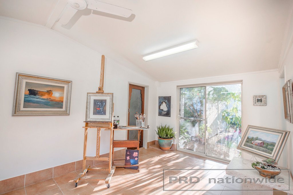 284 Gresford Road PATERSON 19