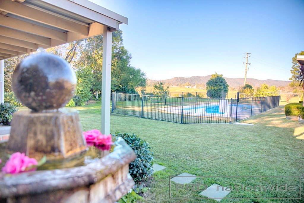 284 Gresford Road PATERSON 21