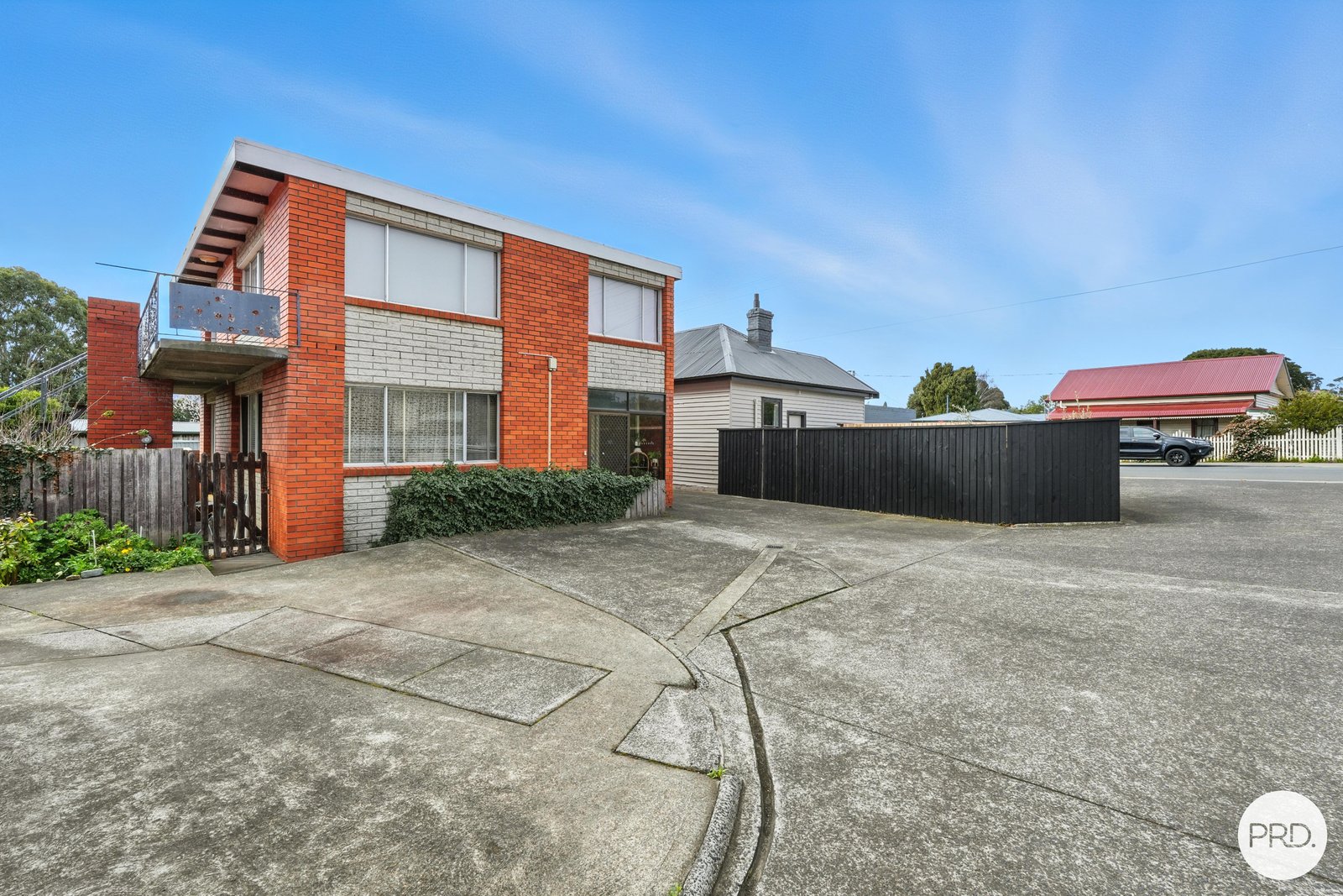 2/84 Tolosa Street GLENORCHY 4