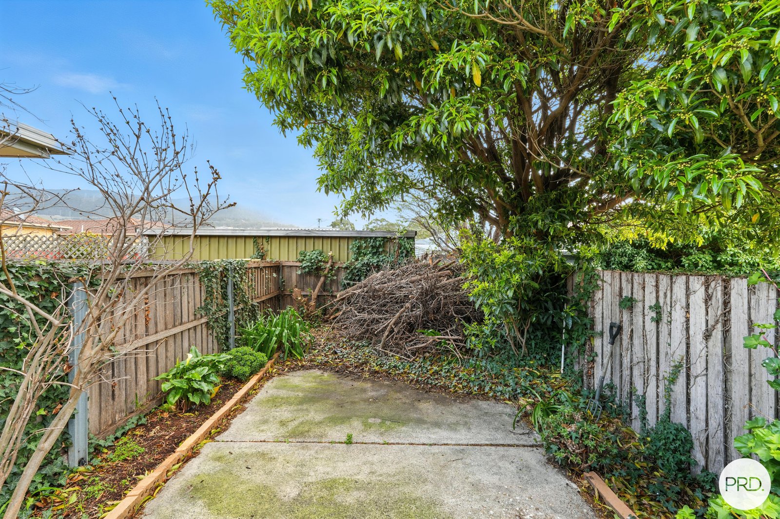 2/84 Tolosa Street GLENORCHY 18