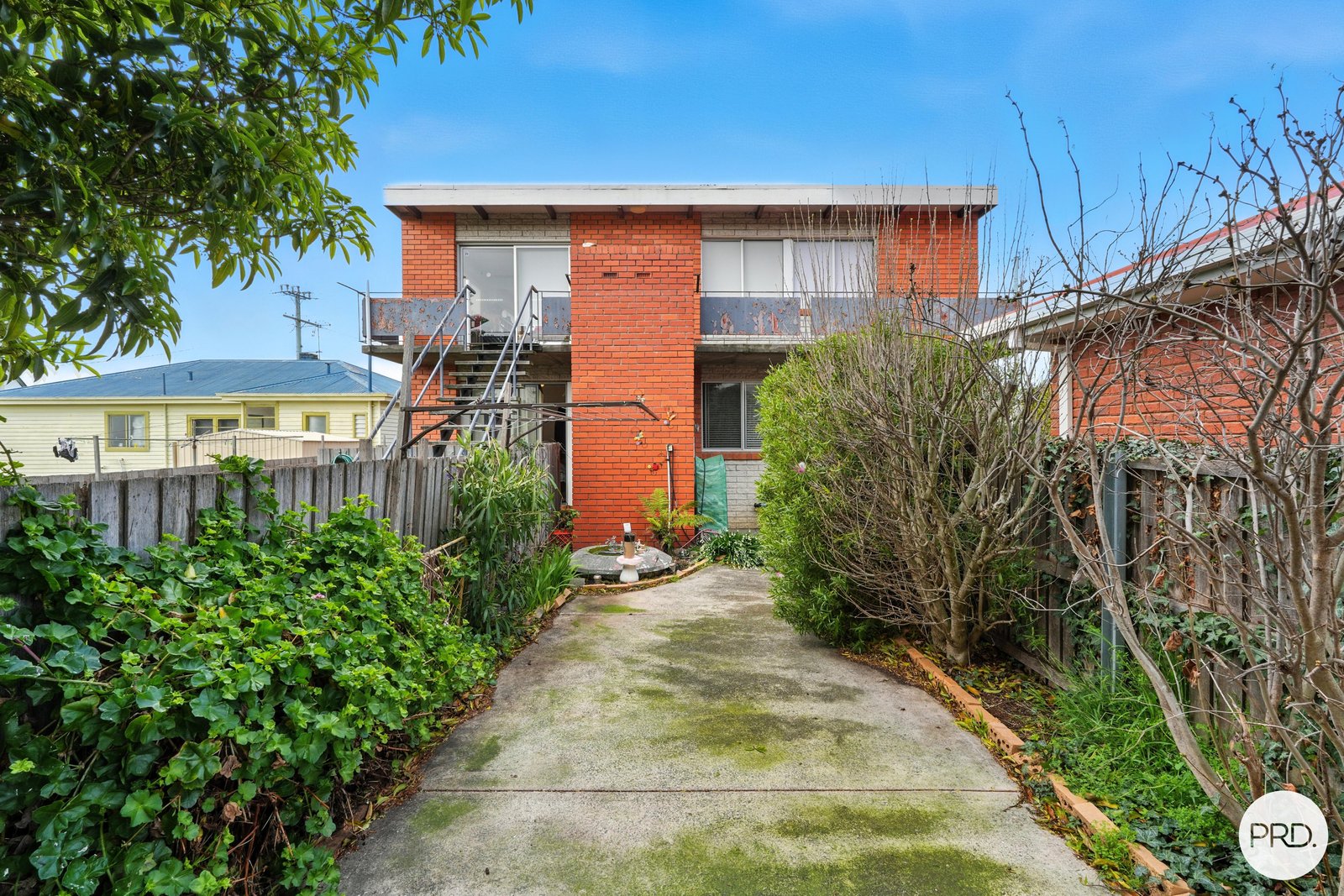 2/84 Tolosa Street GLENORCHY 20