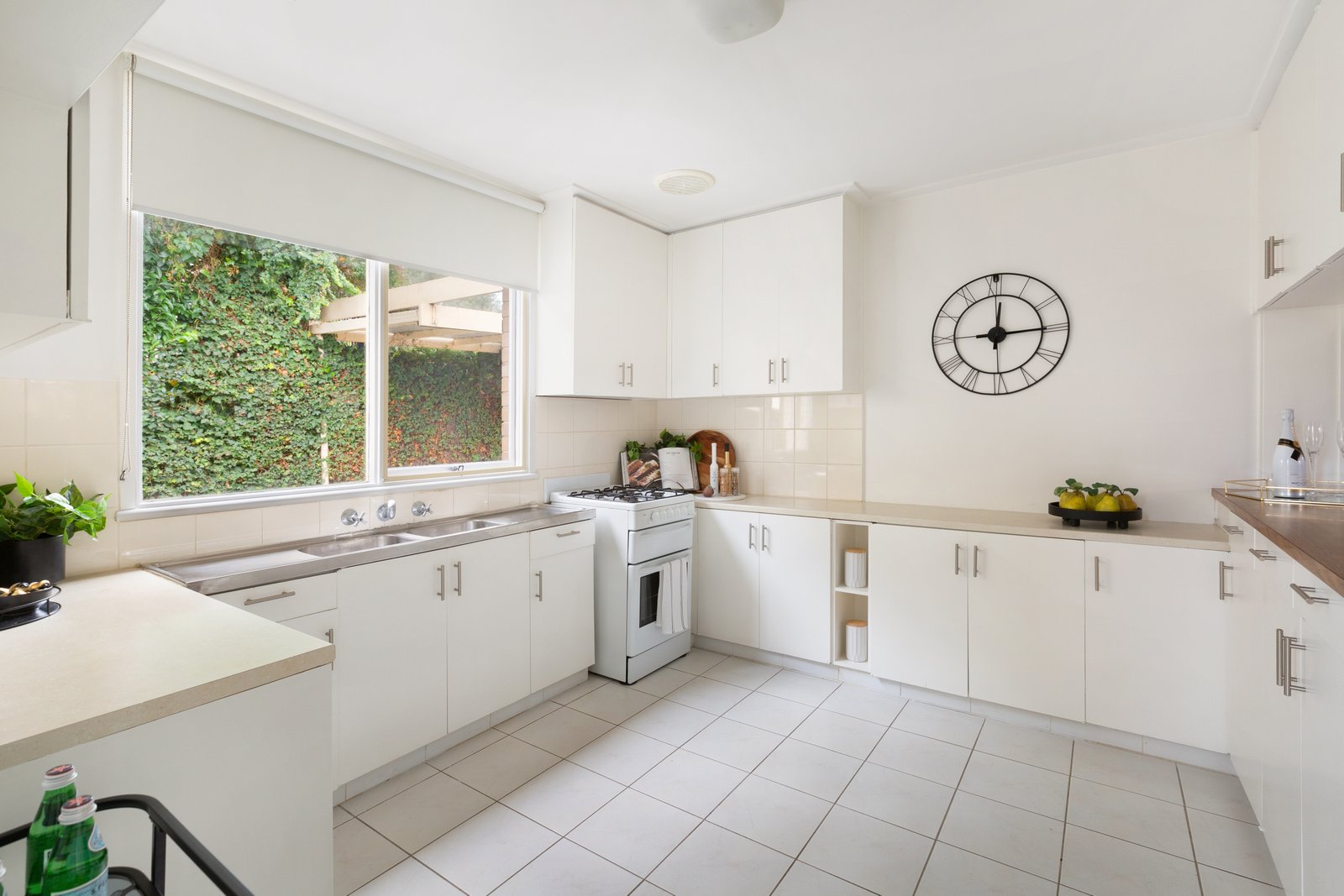 Real Estate and Property in 2/840 Toorak Road, Hawthorn East, VIC