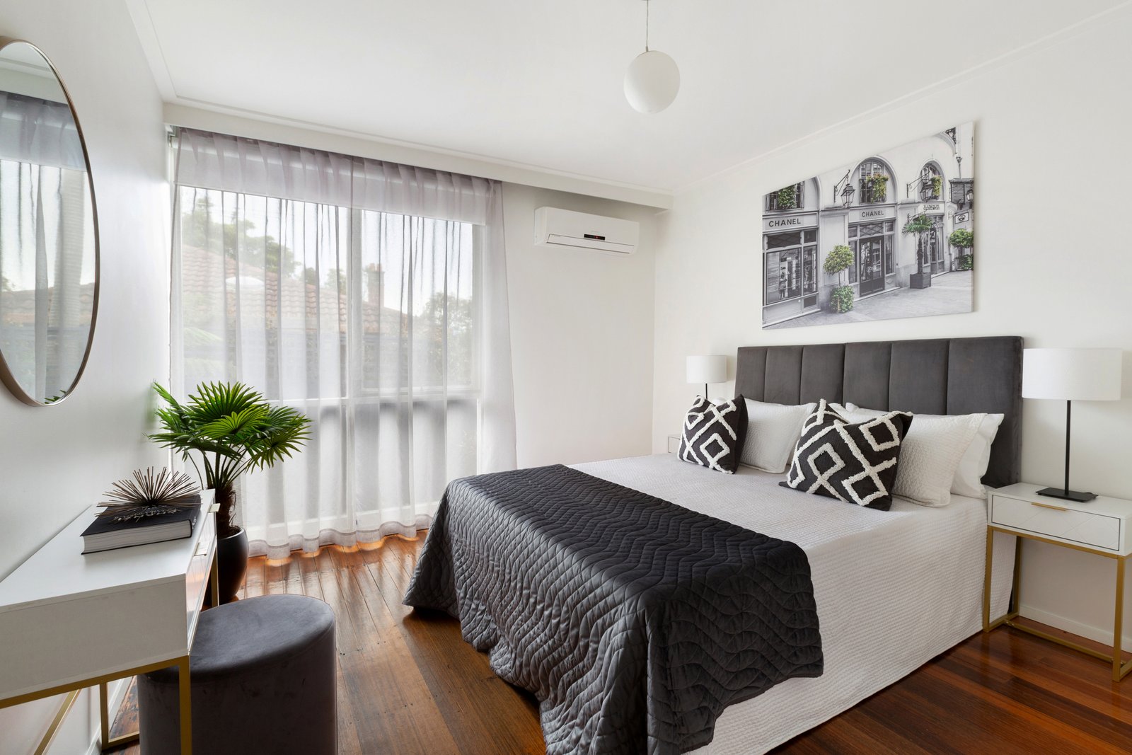 Real Estate and Property in 2/840 Toorak Road, Hawthorn East, VIC