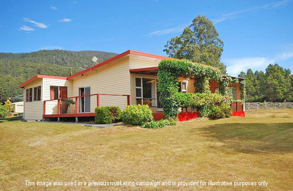 2847 Gordon River Road TYENNA 6