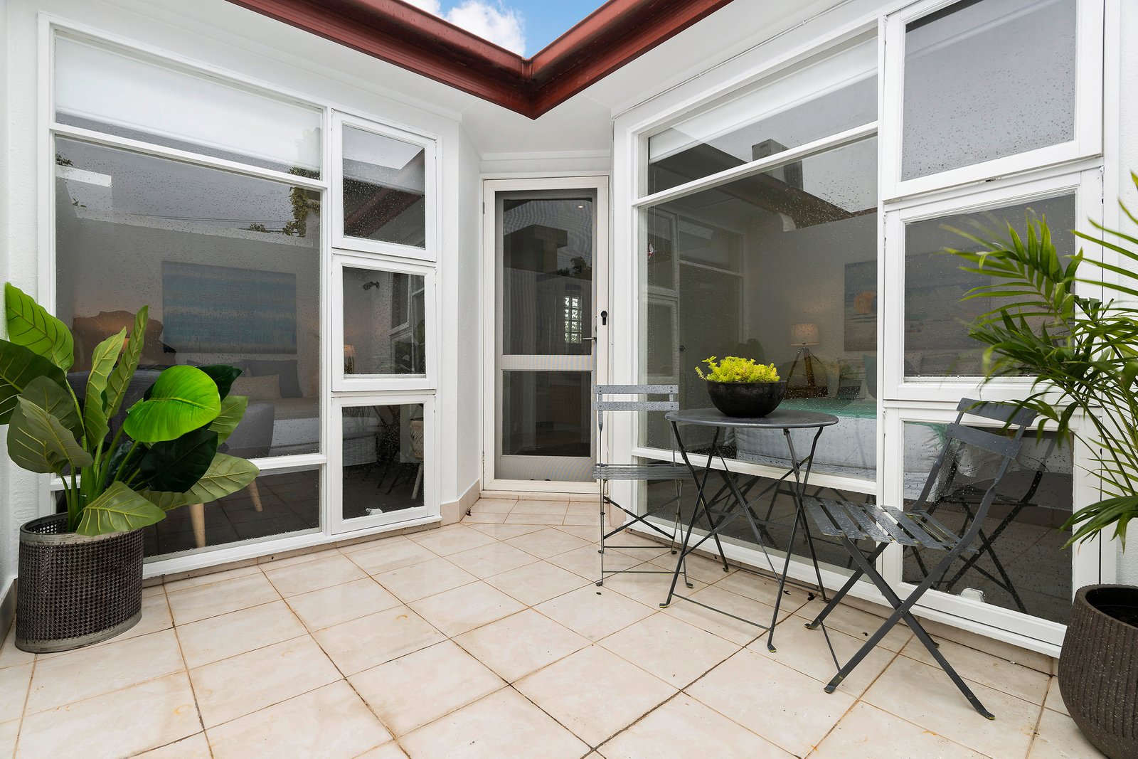 Real Estate and Property in 2/848 Glen Huntly Road, Caulfield South, VIC