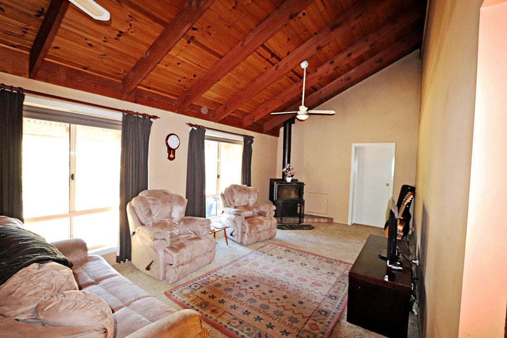 285 Elliott Way TUMBARUMBA 4