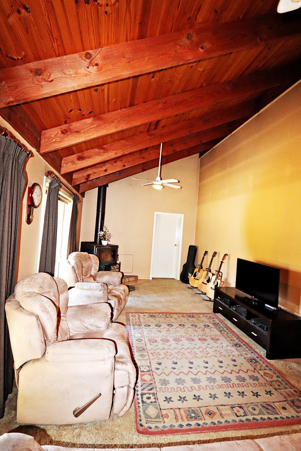 285 Elliott Way TUMBARUMBA 5