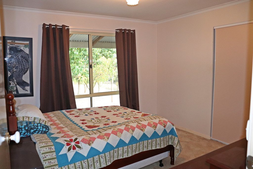 285 Elliott Way TUMBARUMBA 10