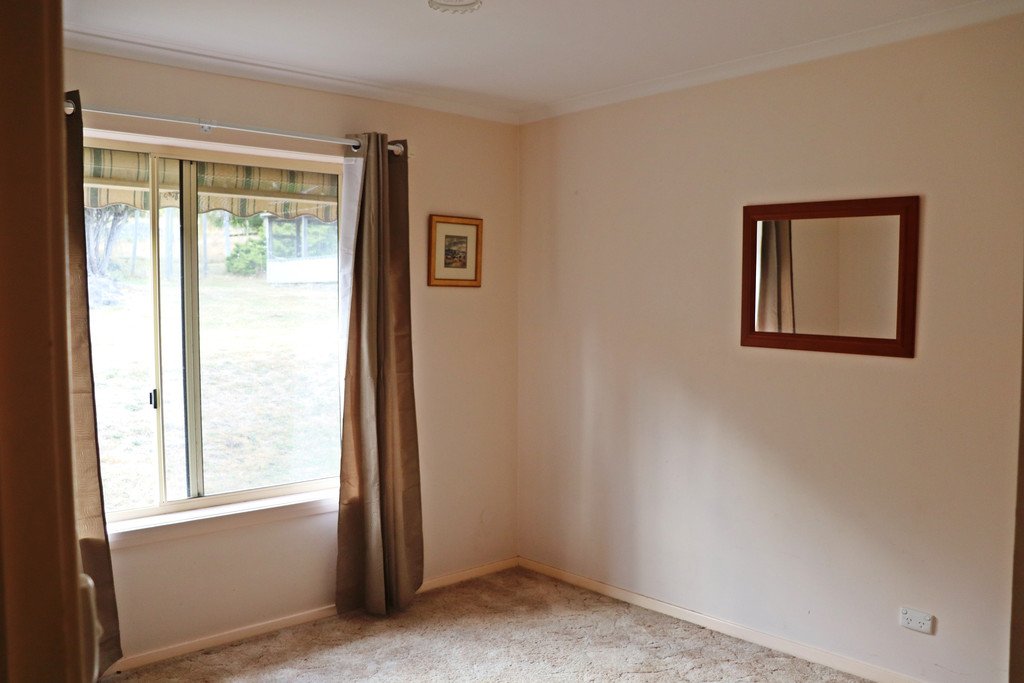 285 Elliott Way TUMBARUMBA 11