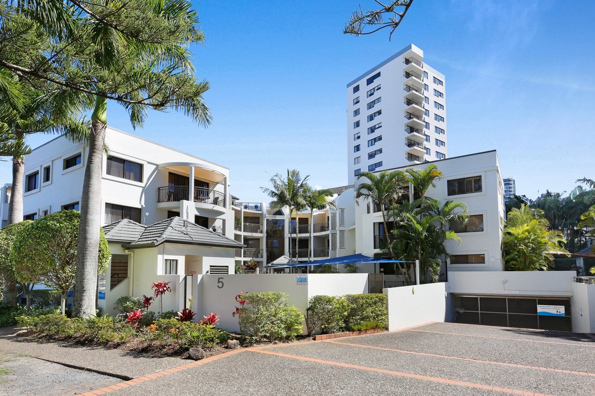 28/5 Fourth Avenue Burleigh Heads 18