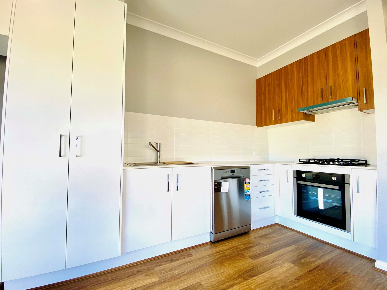 2/85 Hillvue Road TAMWORTH 3