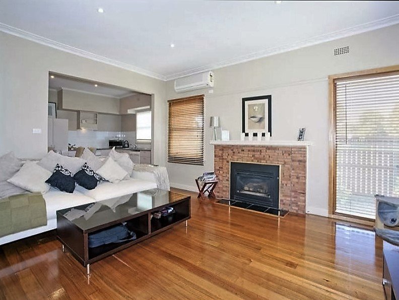 Gallery: 285 McKillop Street