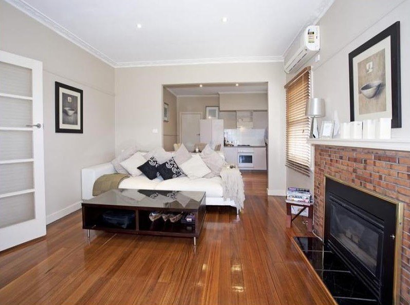 Gallery: 285 McKillop Street