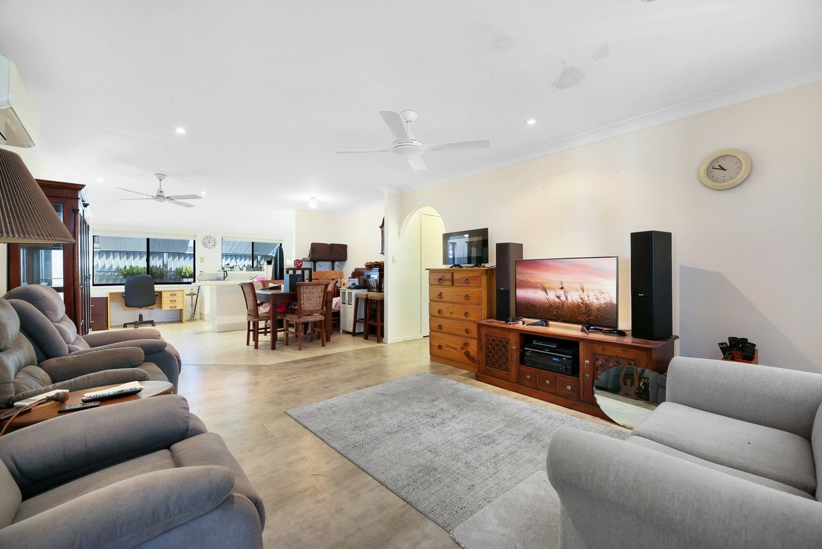 2/85 Mountain View Avenue Miami 6