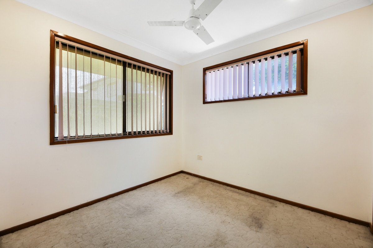 2/85 Mountain View Avenue Miami 14